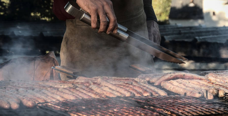 Barbecue-Heron01-925x471-Web.jpg